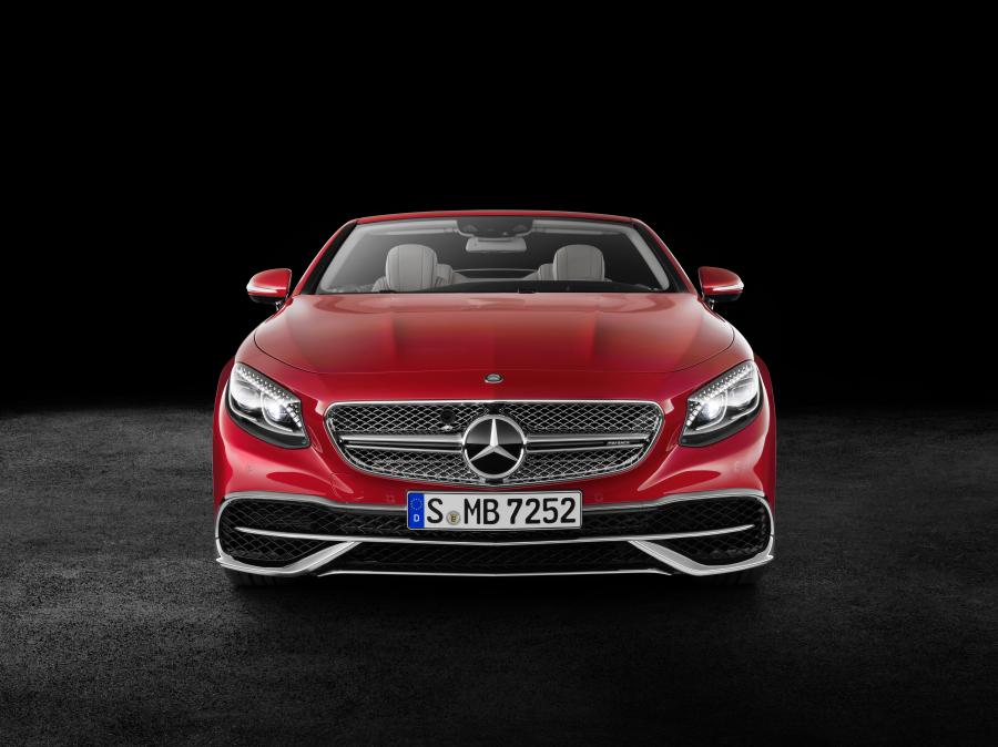  Mercedes-Maybach S650 Cabriolet 2017 года  (фото 22 из 43)
